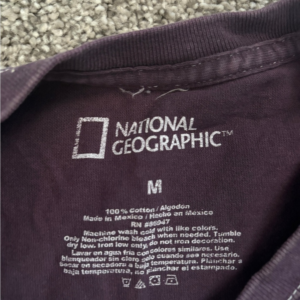 National Geographic Men's Purple Short-Sleeve Nature Graphic Tee - Picture 3 of 5